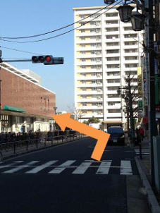 突き当りを左へ!!